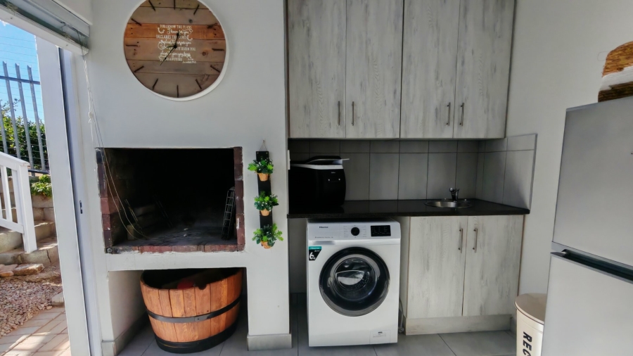 3 Bedroom Property for Sale in Tergniet Western Cape